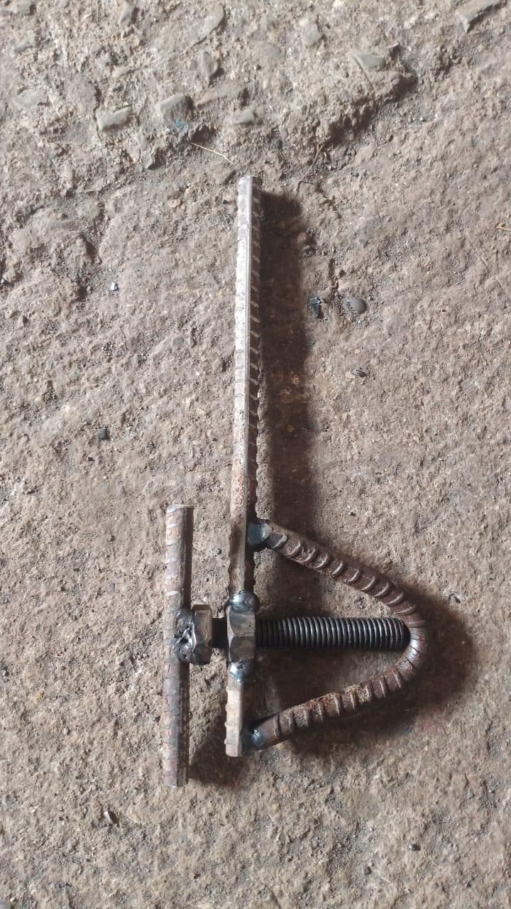 Coupling Opener Tool